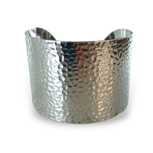 Boho Hammered Texture Silver Tone Cuff Bracelet